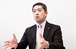 臼井 貴一