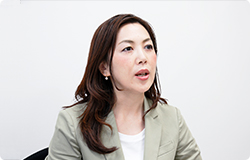 八木田 知子