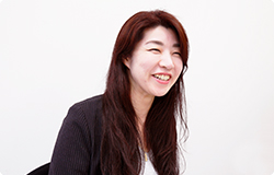 川村 亜由子