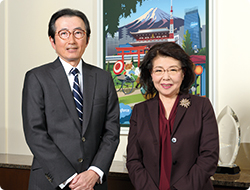 小出 伸一 小串 記代