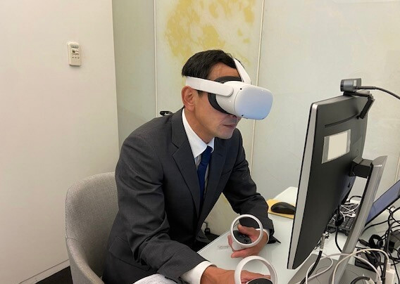 VRでの実験の様子