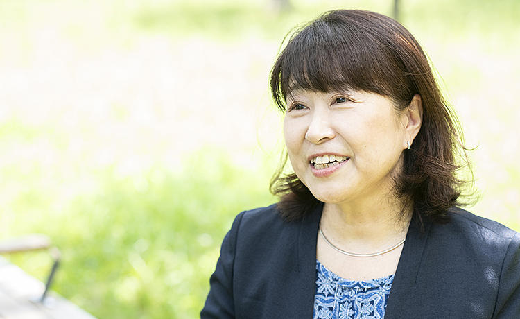 宇野氏