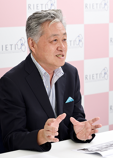 岩本氏