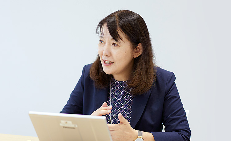 栃谷氏