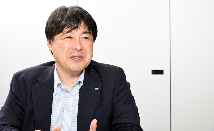 卯野氏