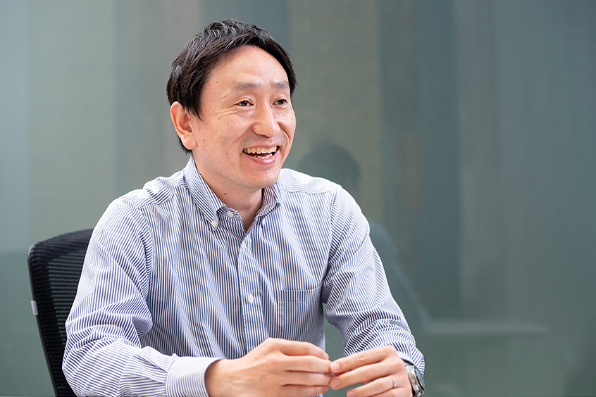 岩崎氏