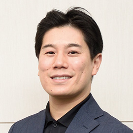 小林 祐児 氏