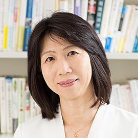 高尾 真紀子 氏