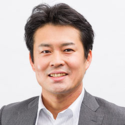 田中 研之輔 氏