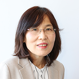 渡辺 弥生 氏