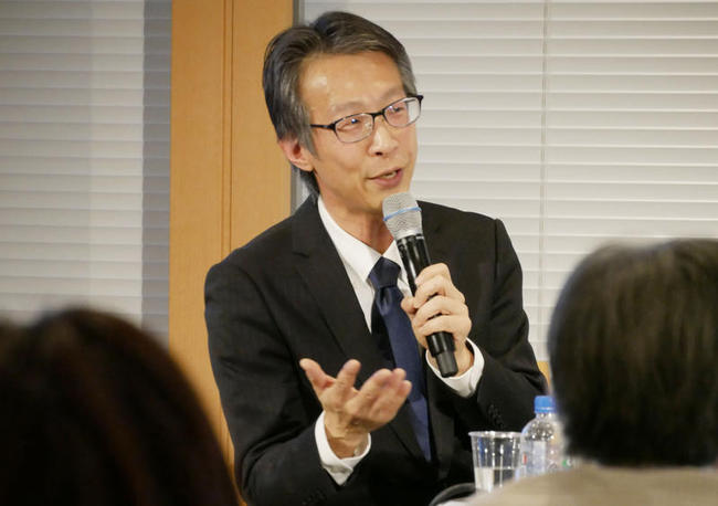 パーソル総合研究所フェロー岩崎真也登壇の様子