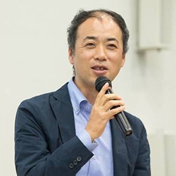 石山 恒貴氏