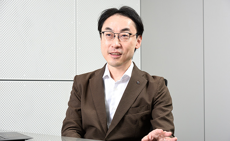 藤田氏