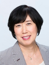 一般社団法人21世紀学び研究所 代表理事　 一般財団法人クマヒラセキュリティ財団 代表理事　株式会社エイテッククマヒラ 代表取締役　昭和女子大学ダイバーシティ推進機構キャリアカレッジ 学院長   熊平 美香