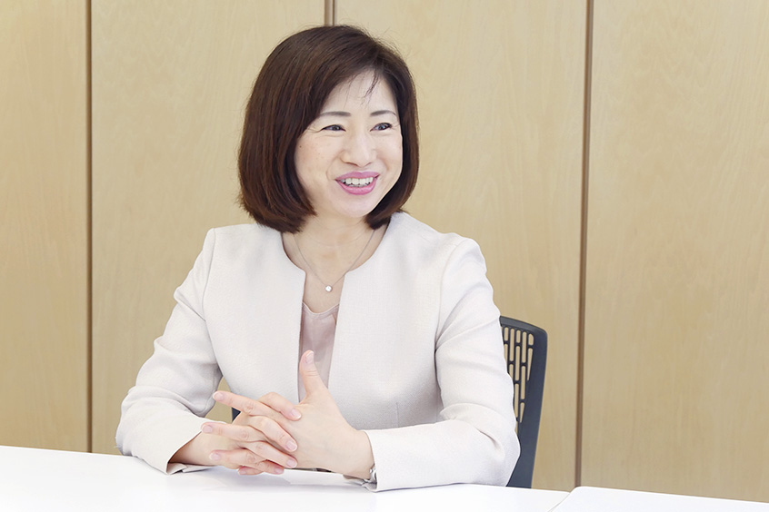 田中氏