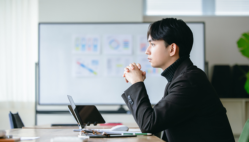 「従業員主導型の人事施策」への転換で突き付けられた問い ～キャリア自律を重視した人材マネジメントの再設計～