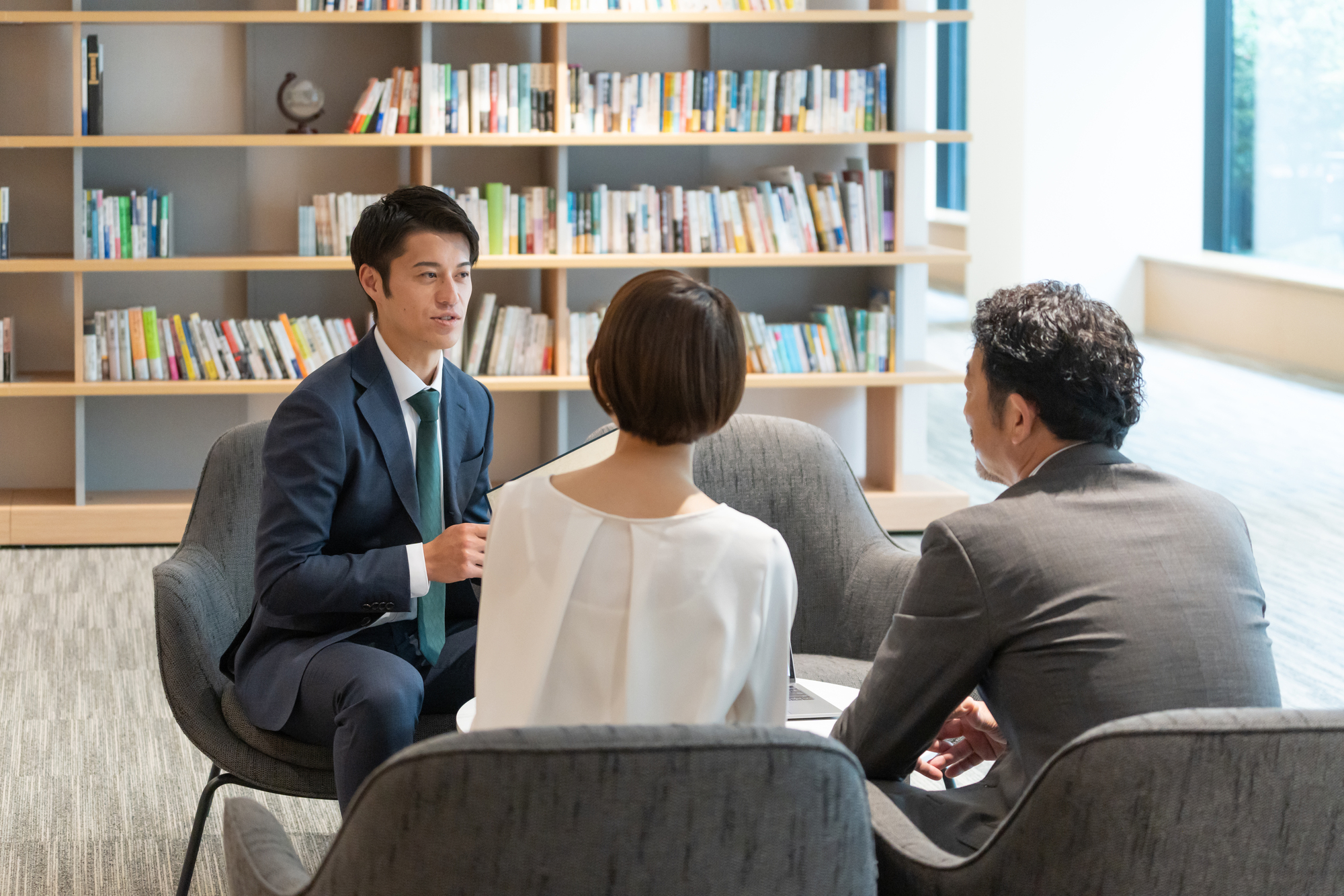 御用聞き営業を卒業できないのはなぜか？ソリューション営業への再構築のポイントとは